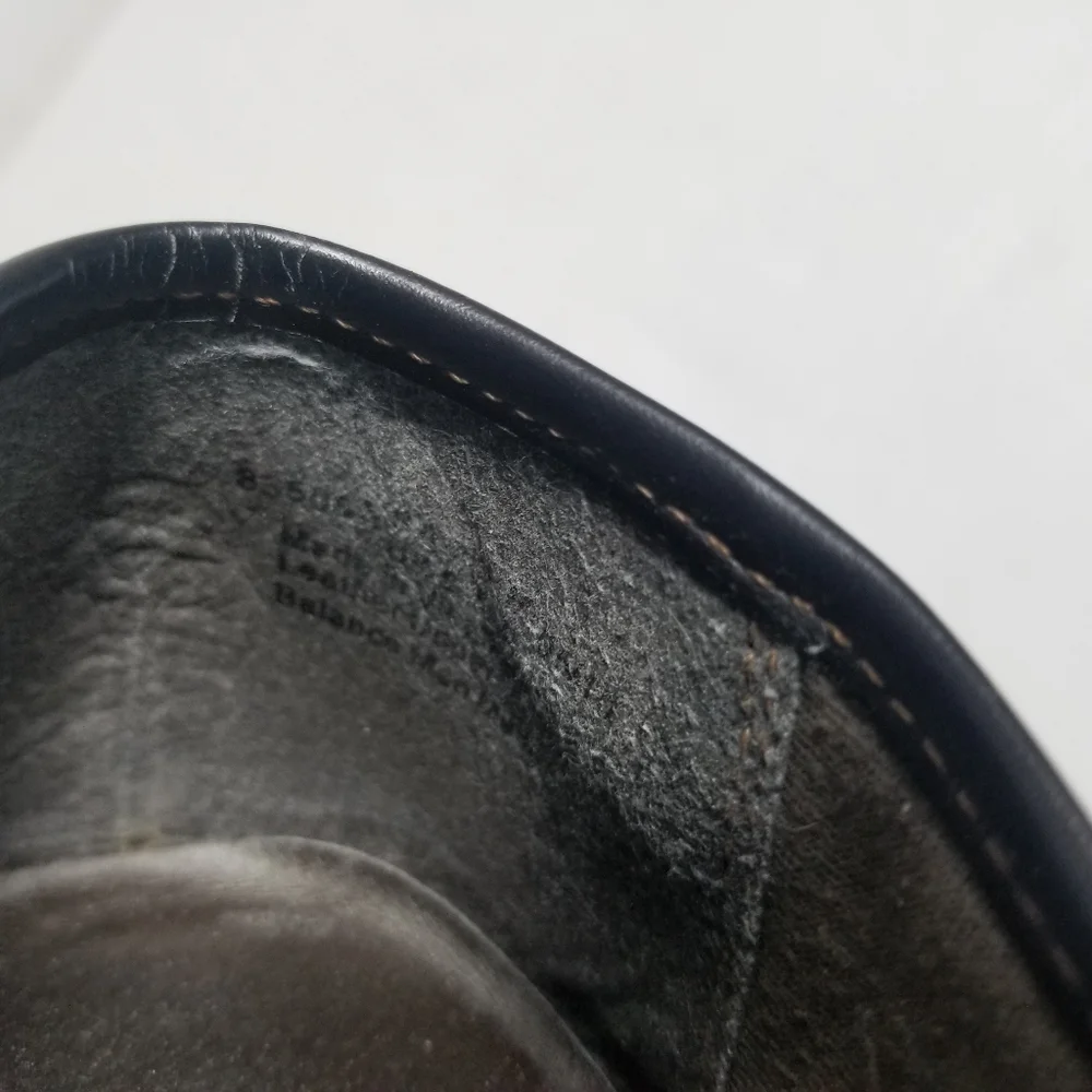 CLARKS CUSHION SOFT BROWN LEATHER UPPER FLATS SIZE 5.5